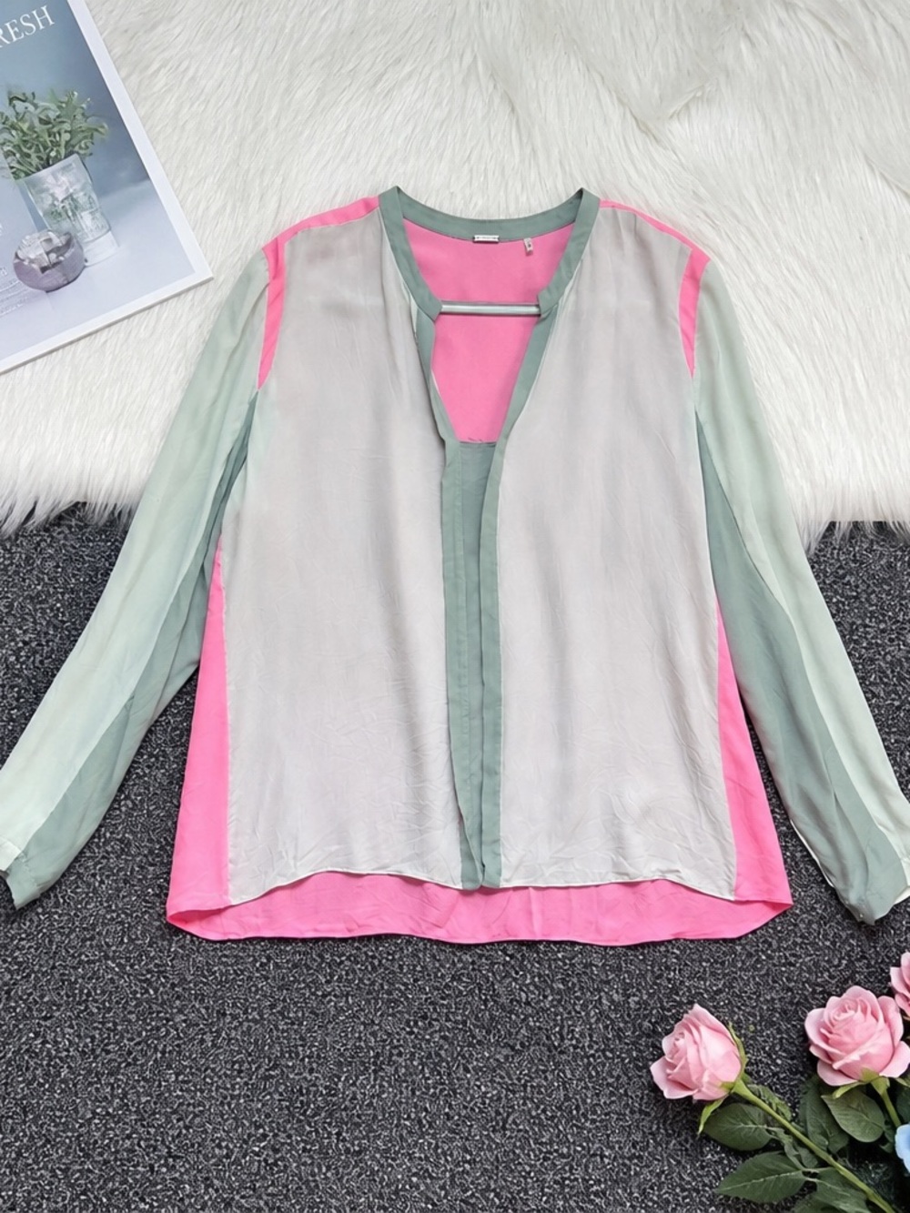 Tahari Lightweight Colorblock Pink and Sage Long-Sleeve Silk Blouse